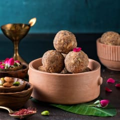 Ammiji‚Panjeeri Ladoos