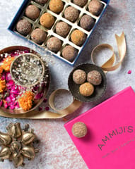 Ammiji‚Assorted Ladoos