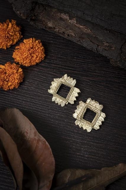 Miharu Crafts-Dokra Rhombus Stud Earrings