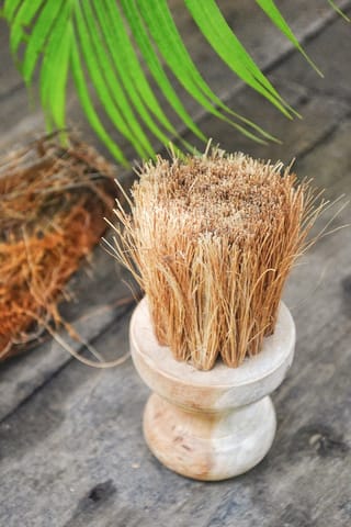 Almitra Sustainables-Coconut Fiber Pan and Pot Scrubber