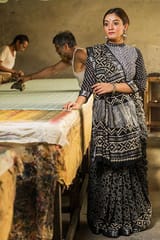 Sootisyahi-Chuna Patri Handblock Print Slub Cotton Saree