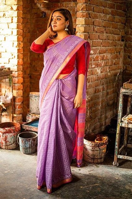 Sootisyahi-Discharge Handblock Print Maheshwari Silk Saree