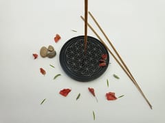 Al Maun | Adara | Natural Black Soapstone | Hand Carved Round Geometric Incense Stick Holder / Agarbatti Stand