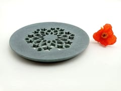 Al Maun | Sumaya | Marble Natural Grey Soapstone | Handmade Round Lattice Craft | Unique, Handmade Coaster for Drinks, Beverages, Bar, Living Room, Kitchen & Wine Glasses - Elegant Look | Set of 4