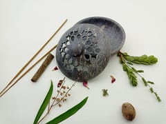Al Maun | Manora | Marble Natural Multicolor Soapstone | Handmade Round Lattice Craft | Multiusage Incense Holder For Nut & Spices, Storage Jewellery and Ornament Box