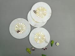 Al Maun | Awaf | Marble Natural White Soapstone | Handmade Round Inlay Craft | Unique, Handmade Coaster for Drinks, Beverages, Bar, Living Room, Kitchen & Wine Glasses - Elegant Look | Set of 4