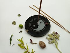 Al Maun | Bassam | Marble Natural Black Soapstone | Handmade Round Floral Carving Craft | Incense Stick Holder | Agarbatti Stand | for Home Fragrance & Home Decor