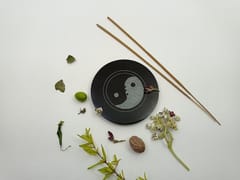 Al Maun | Bassam | Marble Natural Black Soapstone | Handmade Round Floral Carving Craft | Incense Stick Holder | Agarbatti Stand | for Home Fragrance & Home Decor