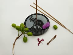 Al Maun | Izaan | Marble Natural Black Soapstone | Handmade Round Floral Carving Craft | Incense Stick Holder | Agarbatti Stand | for Home Fragrance & Home Decor