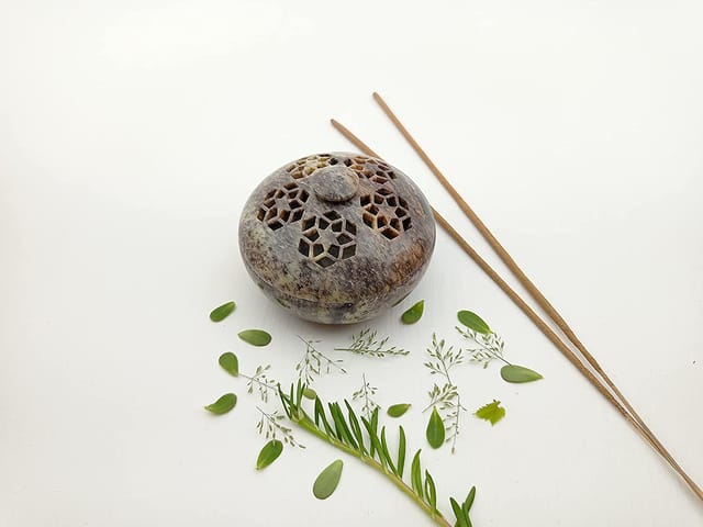 Al Maun | Ifsha | Marble Natural Multicolor Soapstone | Handmade Round Lattice Craft | Multiusage Incense Holder for Nut & Spices, Storage Jewellery and Ornament Box