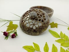 Al Maun | Almonzo | Marble Natural Multicolor Soapstone | Handmade Round Lattice Craft | Multiusage Incense Holder for Nut & Spices, Storage Jewellery and Ornament Box