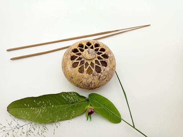 Al Maun | Inaya | Marble Natural Multicolor Soapstone | Handmade Round Lattice Craft | Multiusage Incense Holder for Nut & Spices, Storage Jewellery and Ornament Box
