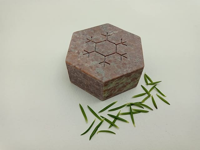 Al Maun | Gaith | Marble Natural Multicolor Soapstone | Handmade Hexagnal Handcrafted Pattern | Multiusage Box For Nut & Spices, Storage Jewellery and Ornament Box