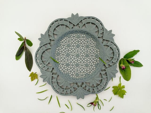 Al Maun | Jessenia | Hand Carved Decorative Plate | Made With Soapstone