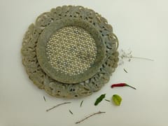 Al Maun | Mutia | Hand Carved Decorative Plate | Made With Soapstone