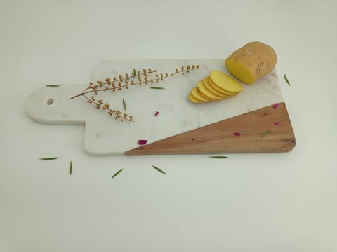 Al Maun | Bane | Hand Carved Chopping Board | Cheese Platter | Made With Marble & Wood