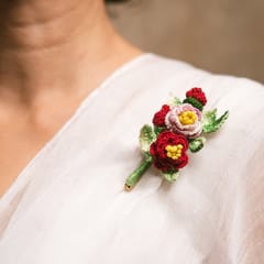 Nandnistudio - Maroon flowers brooch - made to order, dispatch time 2-3 weeks