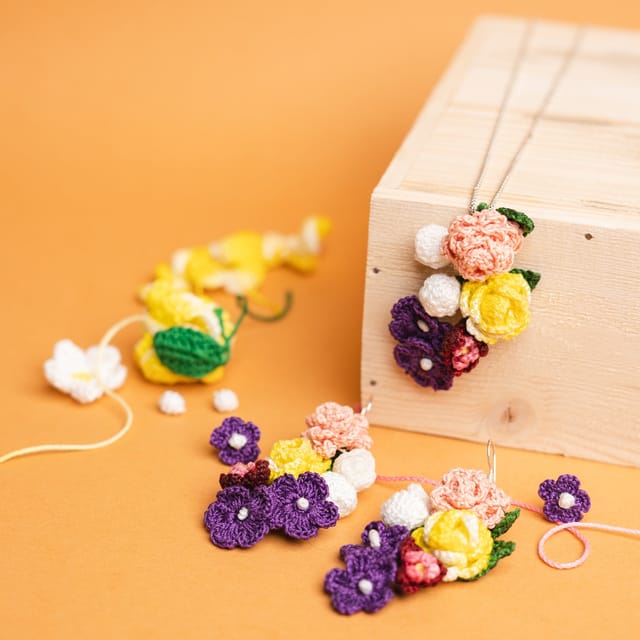 Nandnistudio Peach and Purple flowers pendant and earrings