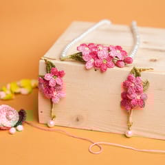 Nandnistudio Pink flowers with pearls