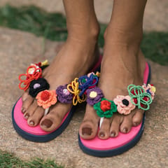 Nandnistudio - Hand Crocheted Pink Flip Flops