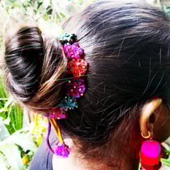 Juhi Malhotra-Multicolor Silken Beaded Hair Accessory