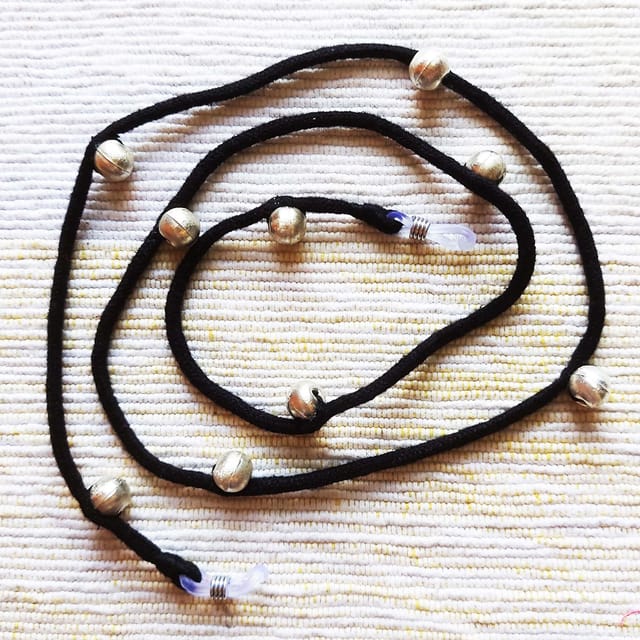 Juhi Malhotra-Black And Silver Eyewear Chain