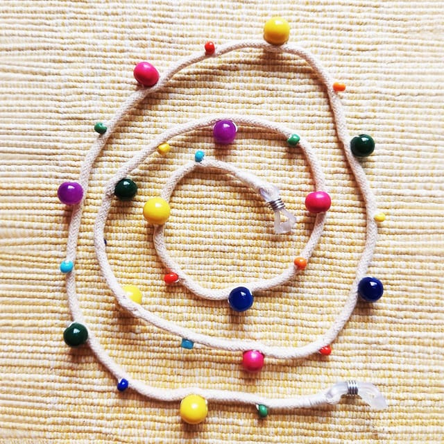 Juhi Malhotra-White Beaded Eyewear Chain