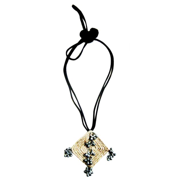 Juhi Malhotra-Barfi Jute Necklace