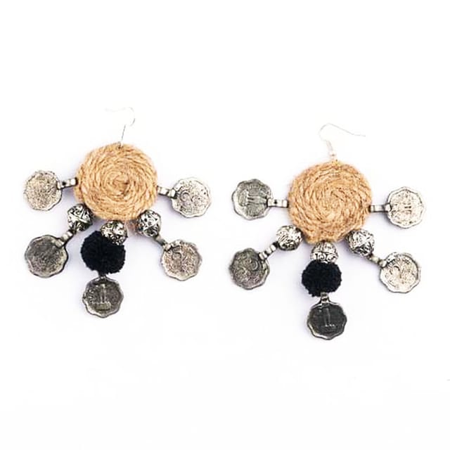 Juhi Malhotra-Chunky Jute Earrings