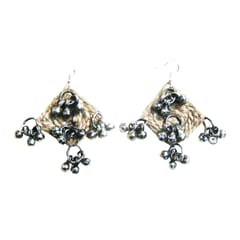 Juhi Malhotra-Jute Ghungroo Earrings