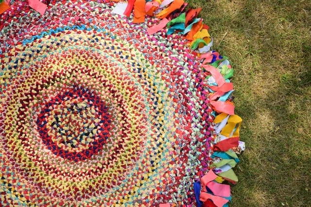 UMW - Braid Me Up' Handmade Rug