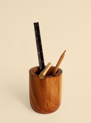 Studio Indigene - Anusvāra - Teak Wood Exquisite Pen Holder