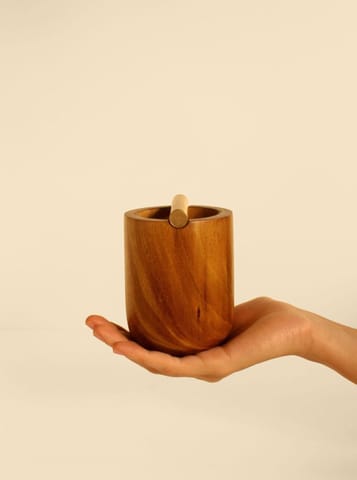 Studio Indigene - Anusvāra - Teak Wood Exquisite Pen Holder