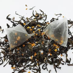 Beyondarie-Wild Green Tea with Lakadong Turmeric and Black Pepper (Tea Pyramids)