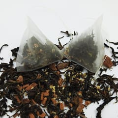 Beyondarie-Wild Green Tea with Karbi Ginger and Wild Cinnamon (Tea Pyramids)