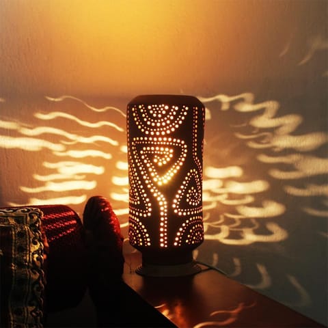 Craftlipi-Barrel (L) Wooden Base Terracotta Table Light