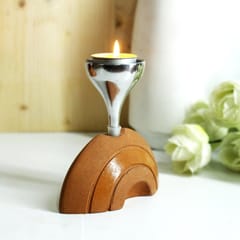 Craftlipi-Bliss HALF MOON with Aluminum Funnel Candle Holder Set of 4 + 12 tealights FREE