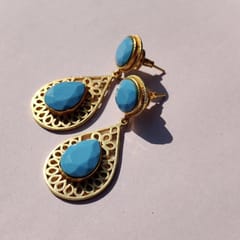 Ominish Jewels-Aalia Turquoise Gold Plated Short Danglers