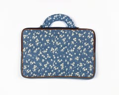 UMW - Water Lily‚Äö Laptop Sleeve