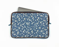 UMW - Water Lily‚Äö Laptop Sleeve
