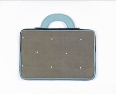 UMW - Polka-Dot‚ÄöLaptop Sleeve