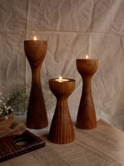 Studio Indigene - Pillar Tea-Lights - Set of 3 | Made of Teak Wood