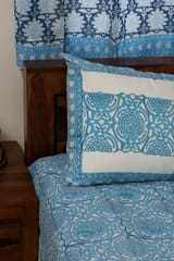 Sootisyahi 'Flowering Blue' Handblock Printed Cotton Bedsheet