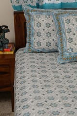 Sootisyahi 'Twinkling Star' Handblock Printed Cotton Bedsheet