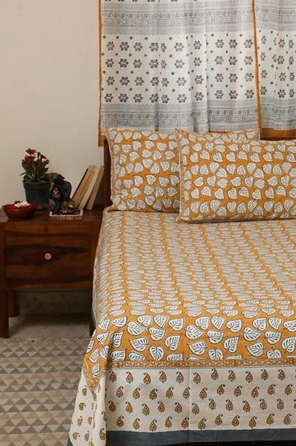 Sootisyahi 'Autumn Fall' Handblock Printed Cotton Bedsheet