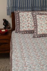 Sootisyahi 'Flowering Blossom' Handblock Printed Cotton Bedsheet