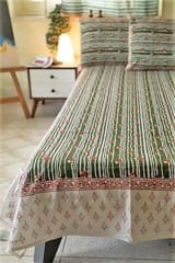 Sootisyahi 'Red in Motion' Handblock Printed Cotton Bedsheet