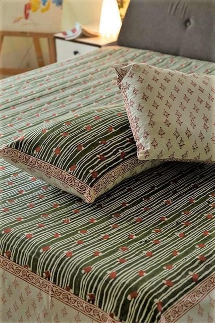 Sootisyahi 'Red in Motion' Handblock Printed Cotton Bedsheet