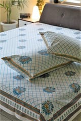 Sootisyahi 'The Garden Fence' Handblock Printed Cotton Bedsheet