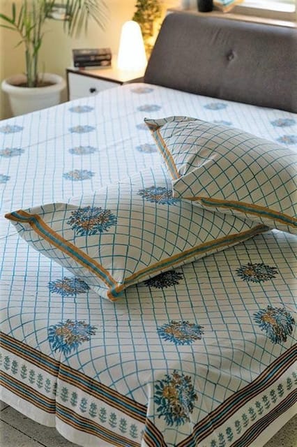 Sootisyahi 'The Garden Fence' Handblock Printed Cotton Bedsheet